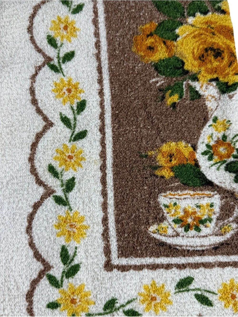 Vintage Sayco Hand Towel Yellow Brown Flowers Print Kitchen Towel Dainty Feminin